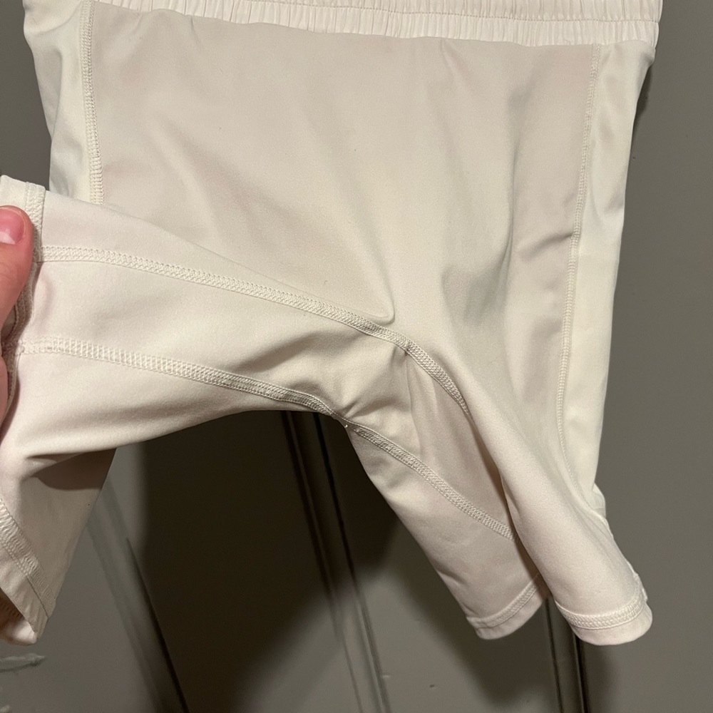 Fabletics Shorts - Picture 7 of 12